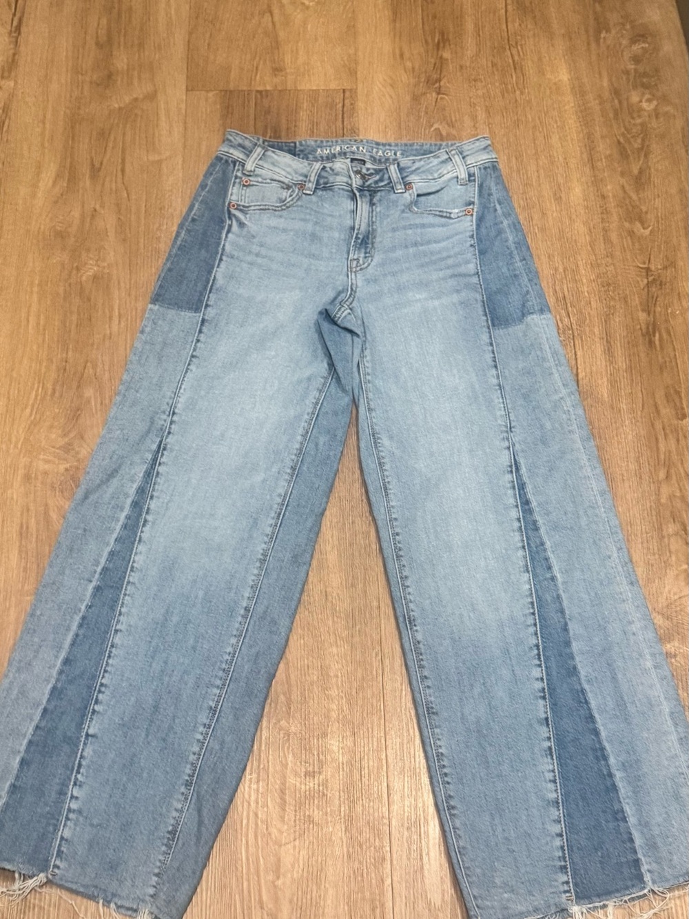 American Eagle Low Rise Baggy Wide Leg Jeans Patchwork Panel Raw Hem Size 2